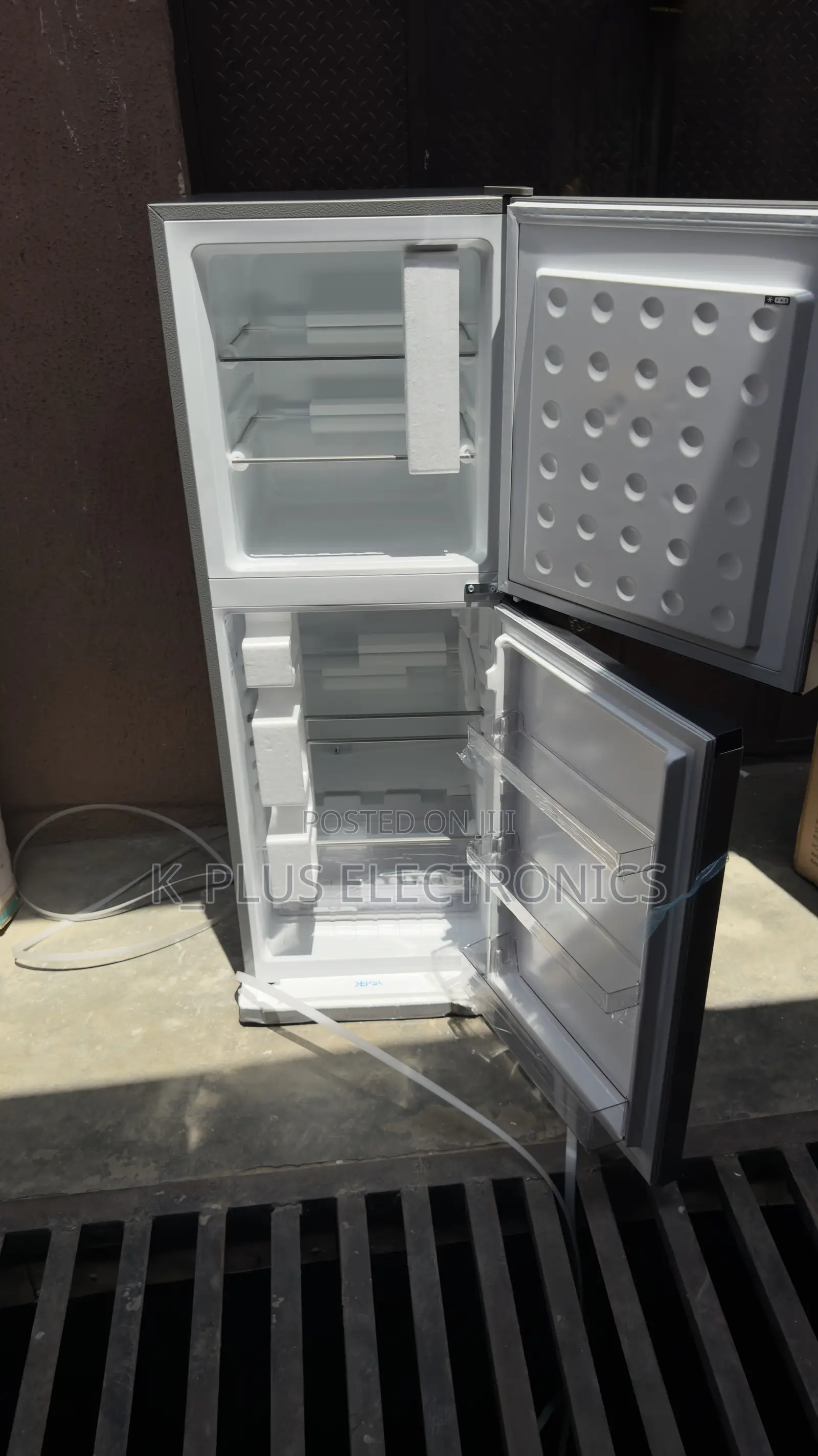 LG 182 Refrigerator 191l