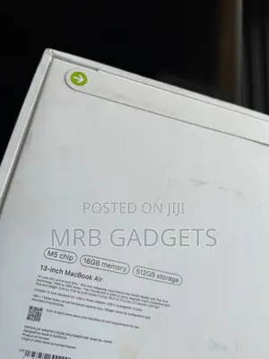 Laptop Apple MacBook Air 2026 M5 16GB Apple M5 SSD 512GB