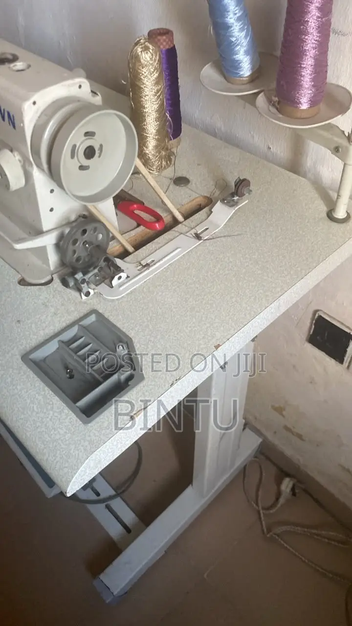 Crown Industrial Sewing Machine