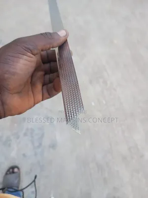 9ft Length Iron Corner Bead for Straight Alignment, Edge Protection