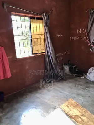 1bdrm Apartment in Tope Oluabi, Ayetoro for rent
