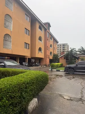 3bdrm Apartment in Old Ikoyi for rent
