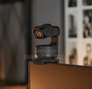 Emeet First Dual-Camera Ai PTZ 4k Webcam