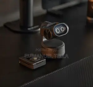 Emeet First Dual-Camera Ai PTZ 4k Webcam