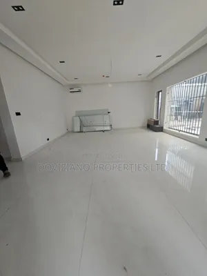 3bdrm Apartment in Banana Island for sale