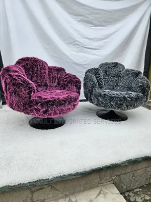 Accent Chair / Modern Swivel Chair