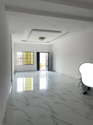 3bdrm Apartment in Chevron Drive for sale