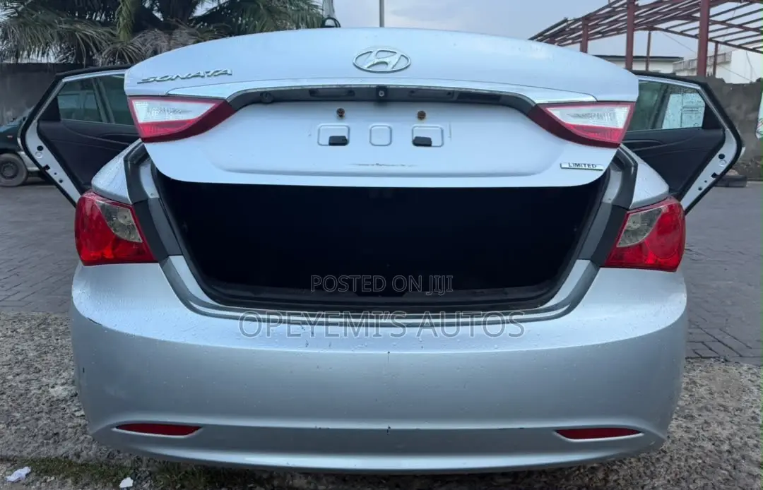 Hyundai Sonata 2014 Silver