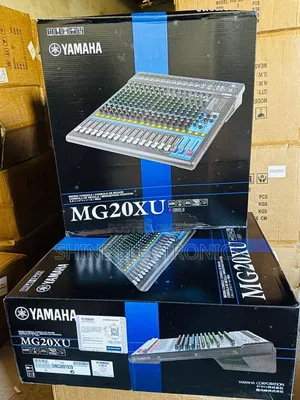 Yamaha MG20XU Mixer 20 Channel Mixer