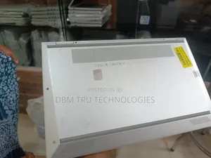 Laptop HP EliteBook 1040 G8 16GB Intel Core i7 SSD 512GB