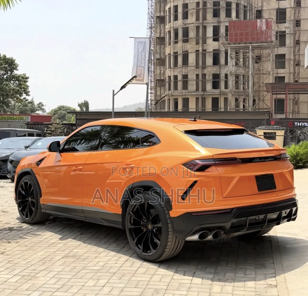 Lamborghini Urus 2022 Orange