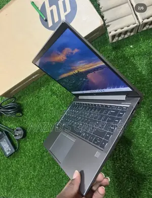 Laptop HP ZBook Firefly 14 G7 16GB Intel Core i7 SSD 512GB