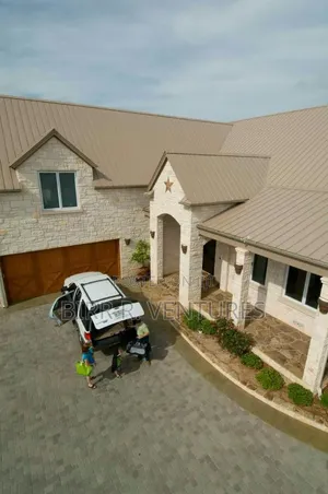 Modern Metal Roof Solutions