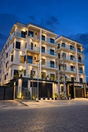 2bdrm Apartment in Lekki Phase 1 Lagos for sale