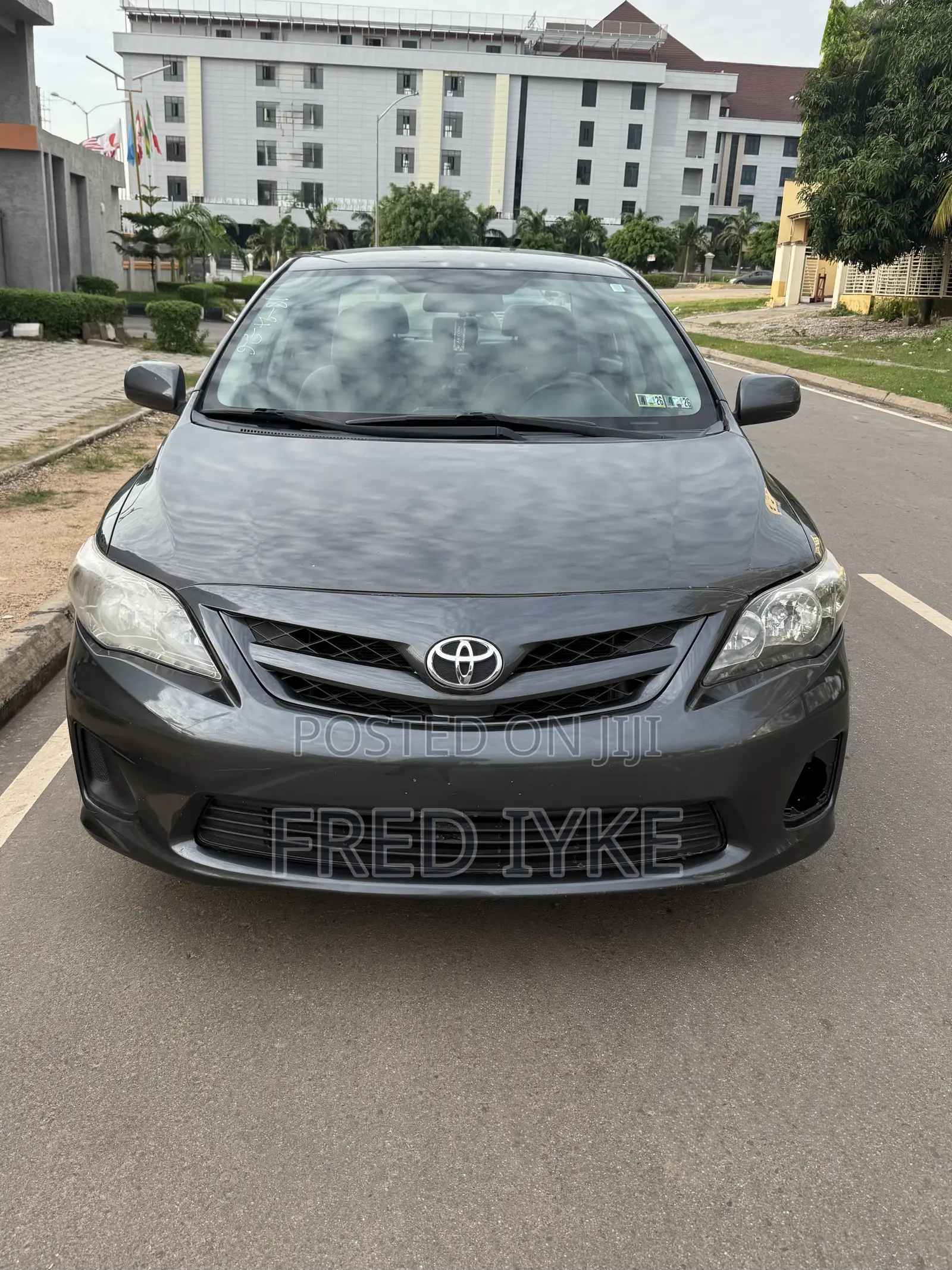 Toyota Corolla 2013 Gray