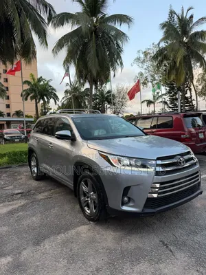 Toyota Highlander Limited V6 4x4 (3.5L 6cyl 6A) 2016 Silver