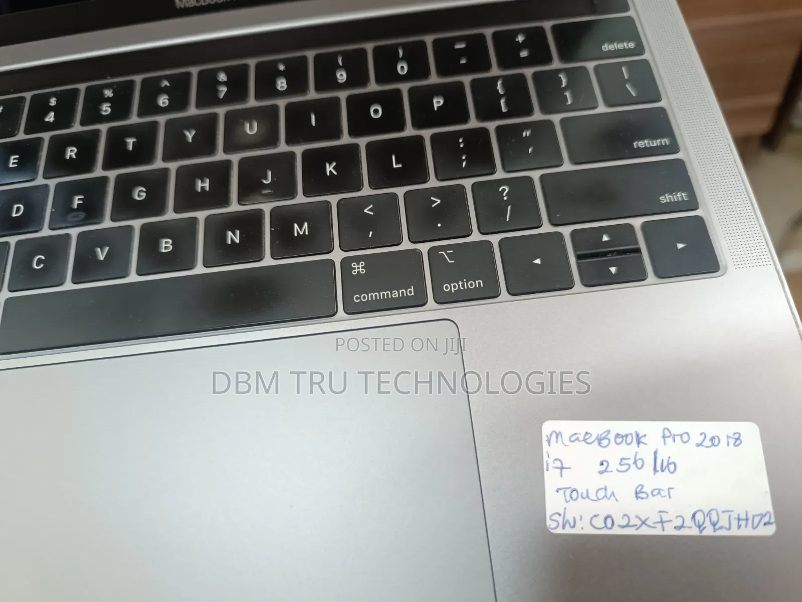 Laptop Apple MacBook Pro 2018 16GB Intel Core i7 SSD 256GB