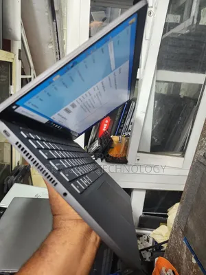 Laptop Dell Latitude 7420 32GB Intel Core i7 SSD 512GB