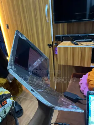 Laptop HP Stream 11 Pro G3 4GB Intel Celeron HDD 60GB