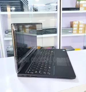 Laptop Dell Latitude 5580 8GB Intel Core i5 SSD 256GB