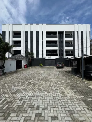 2bdrm Apartment in Ikate Lekki Lagos for rent