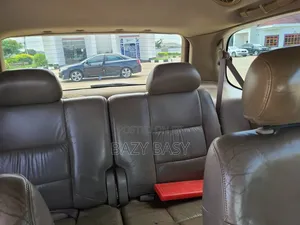 Toyota Sienna 2002 Red