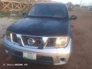 Nissan Frontier Automatic 2005 Black