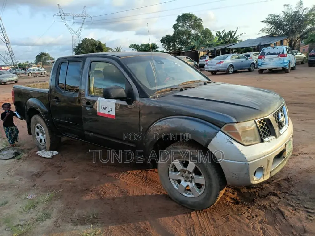 Nissan Frontier Automatic 2005 Black