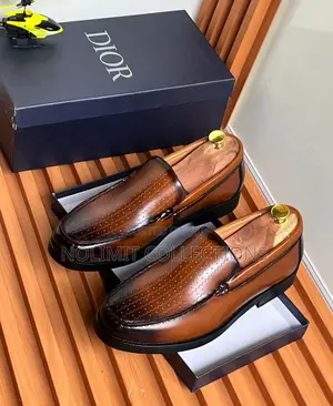 Men's Dior Leather Loafers With Textured Vamp