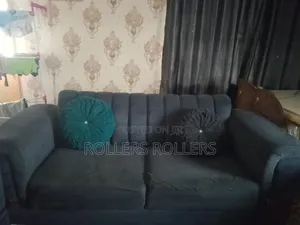 Neatly Used Sofa Set