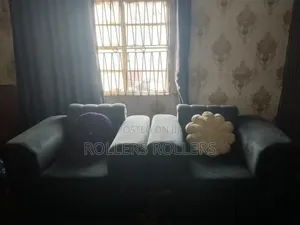 Neatly Used Sofa Set