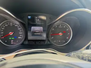 Mercedes-Benz GLC-Class 2018 Red
