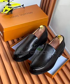 Men's Louis Vuitton Woven Patterned Leather Loafers With Textured Vamp