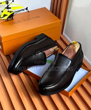 Men's Louis Vuitton Woven Patterned Leather Loafers With Textured Vamp