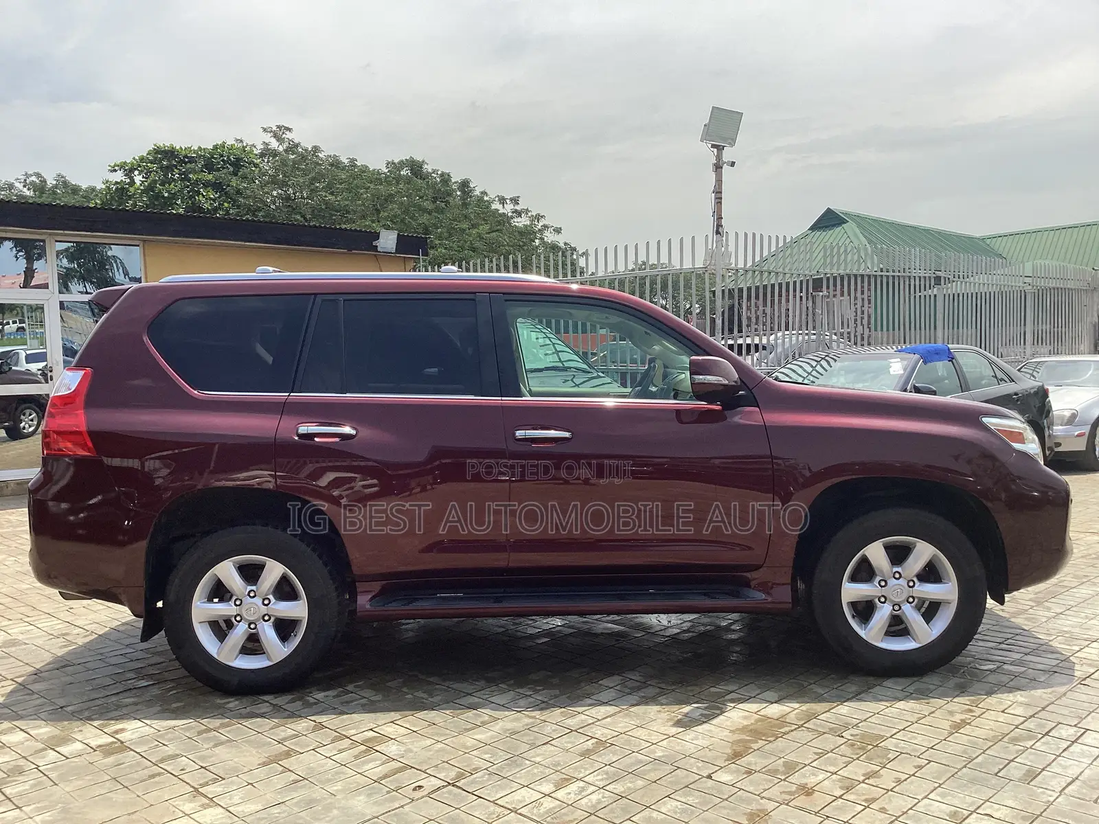 Lexus GX 460 2010 Red