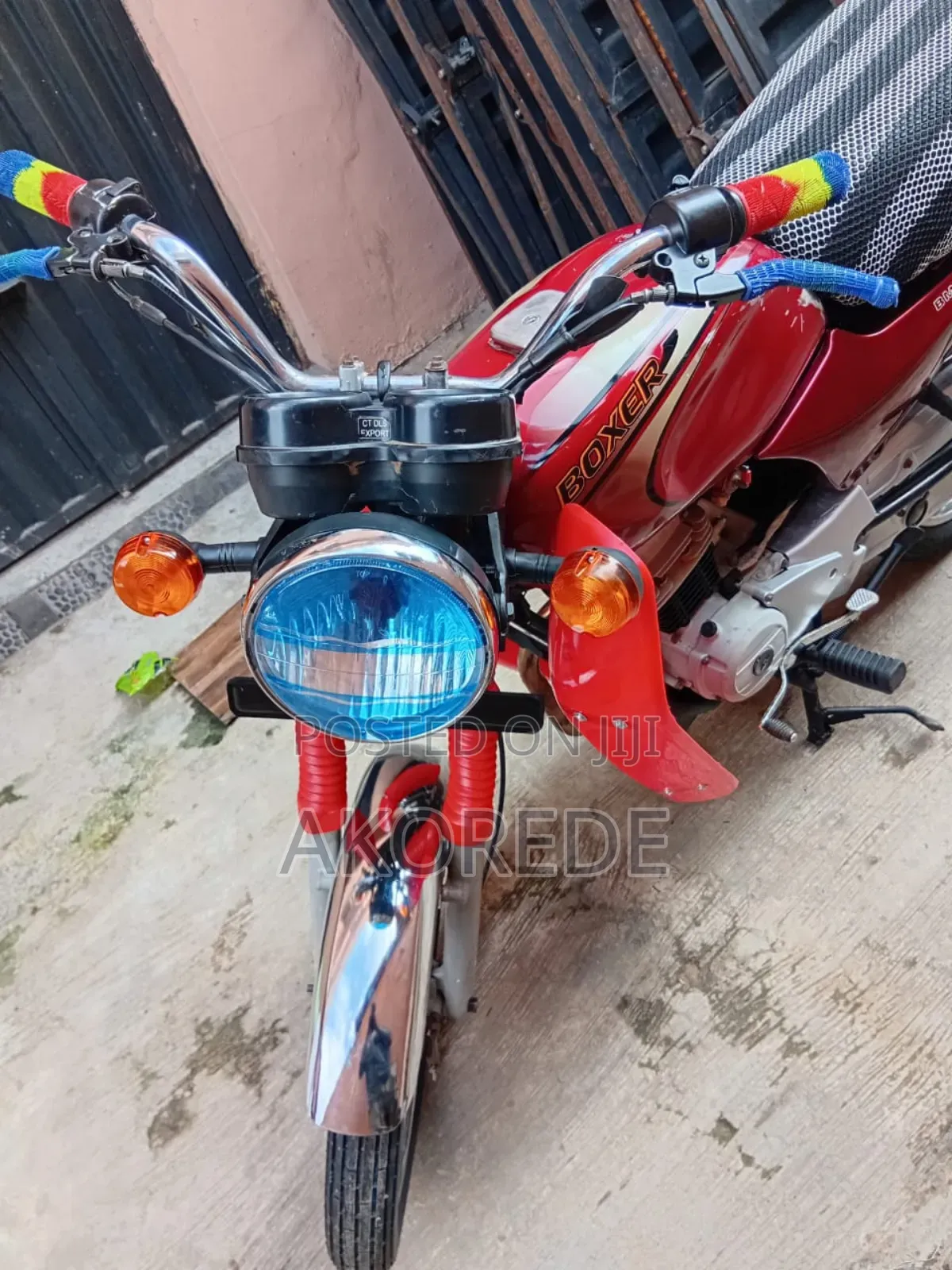 TVS Apache 180 RTR 2025 Black