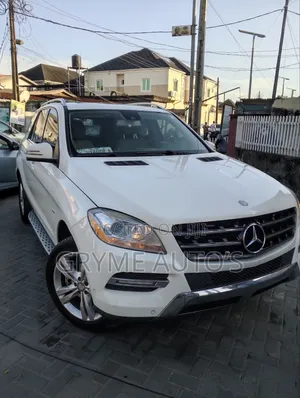 Mercedes-Benz M Class ML 350 4Matic 2012 White