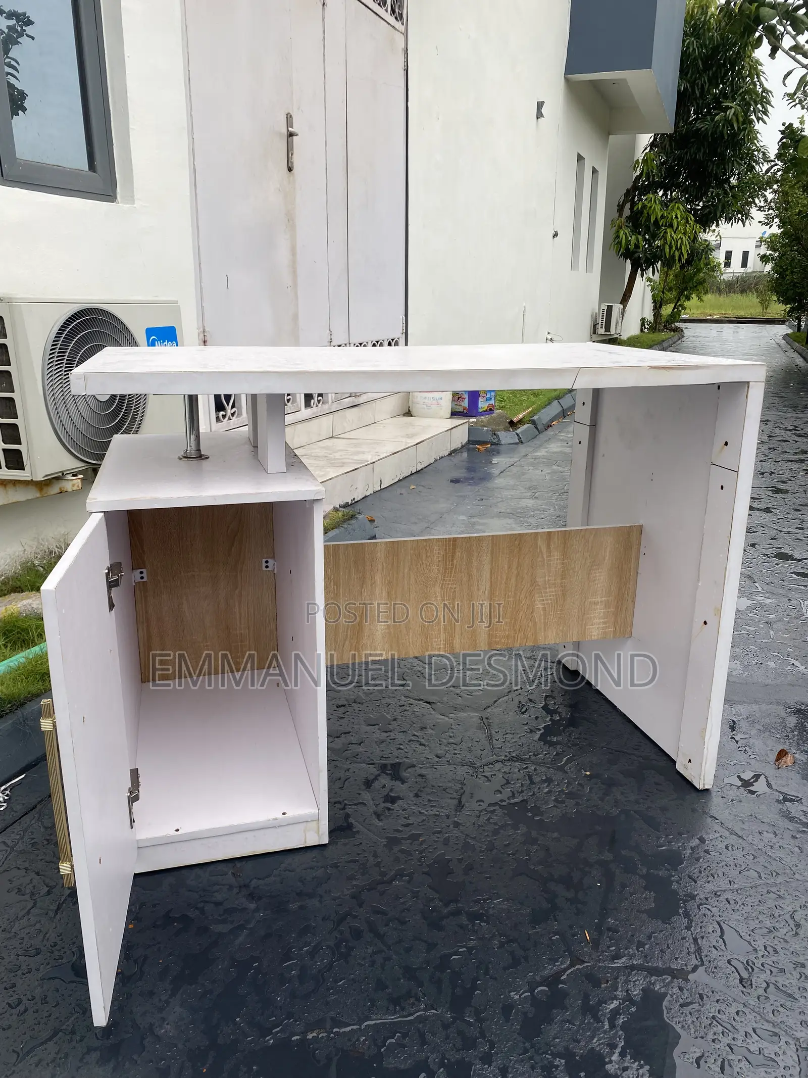 Solid HDF Office Table With Cupboard