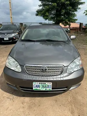 Toyota Corolla LE 2004 Gray