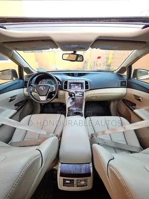 Toyota Venza LE AWD V6 2013 Brown