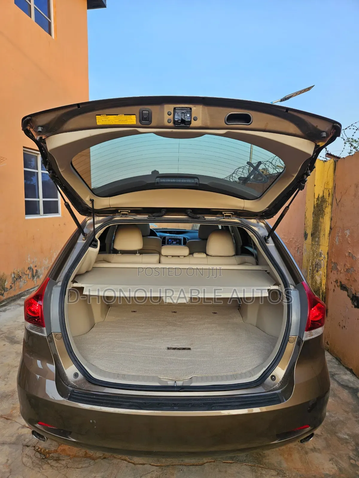 Toyota Venza LE AWD V6 2013 Brown