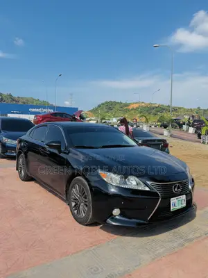 Lexus ES 350 FWD 2013 Black