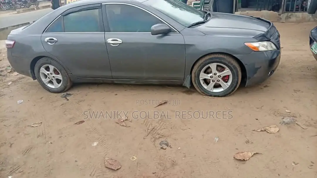 Toyota Camry 3.5 LE 2008 Gray