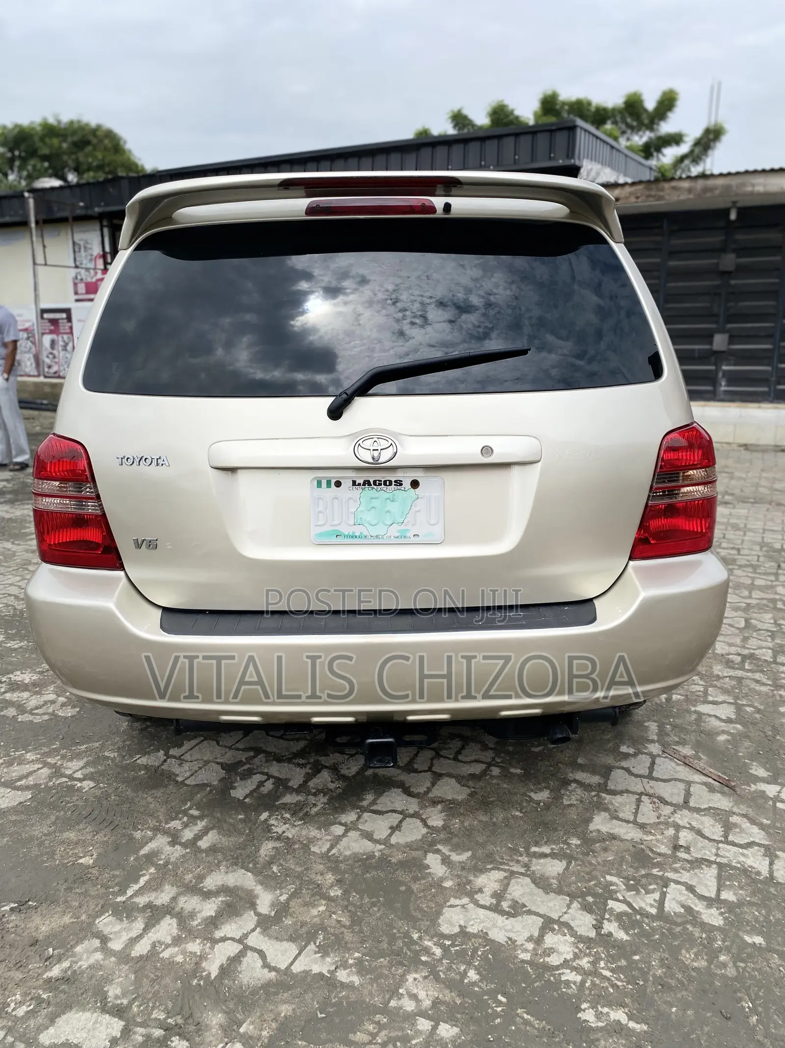 Toyota Highlander 2004 Gold