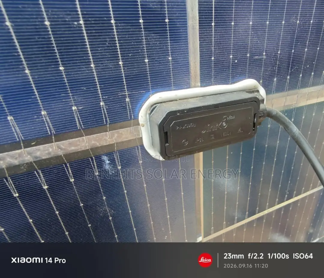 600w Brand New Jinko Panel