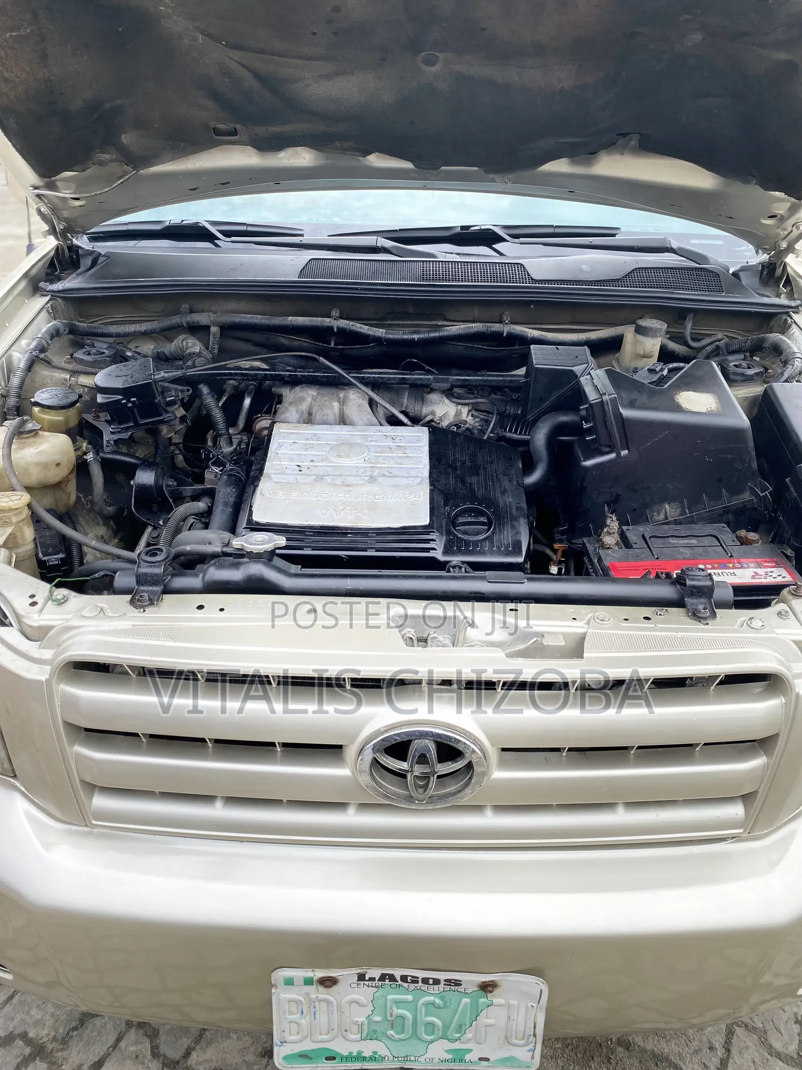 Toyota Highlander 2004 Gold