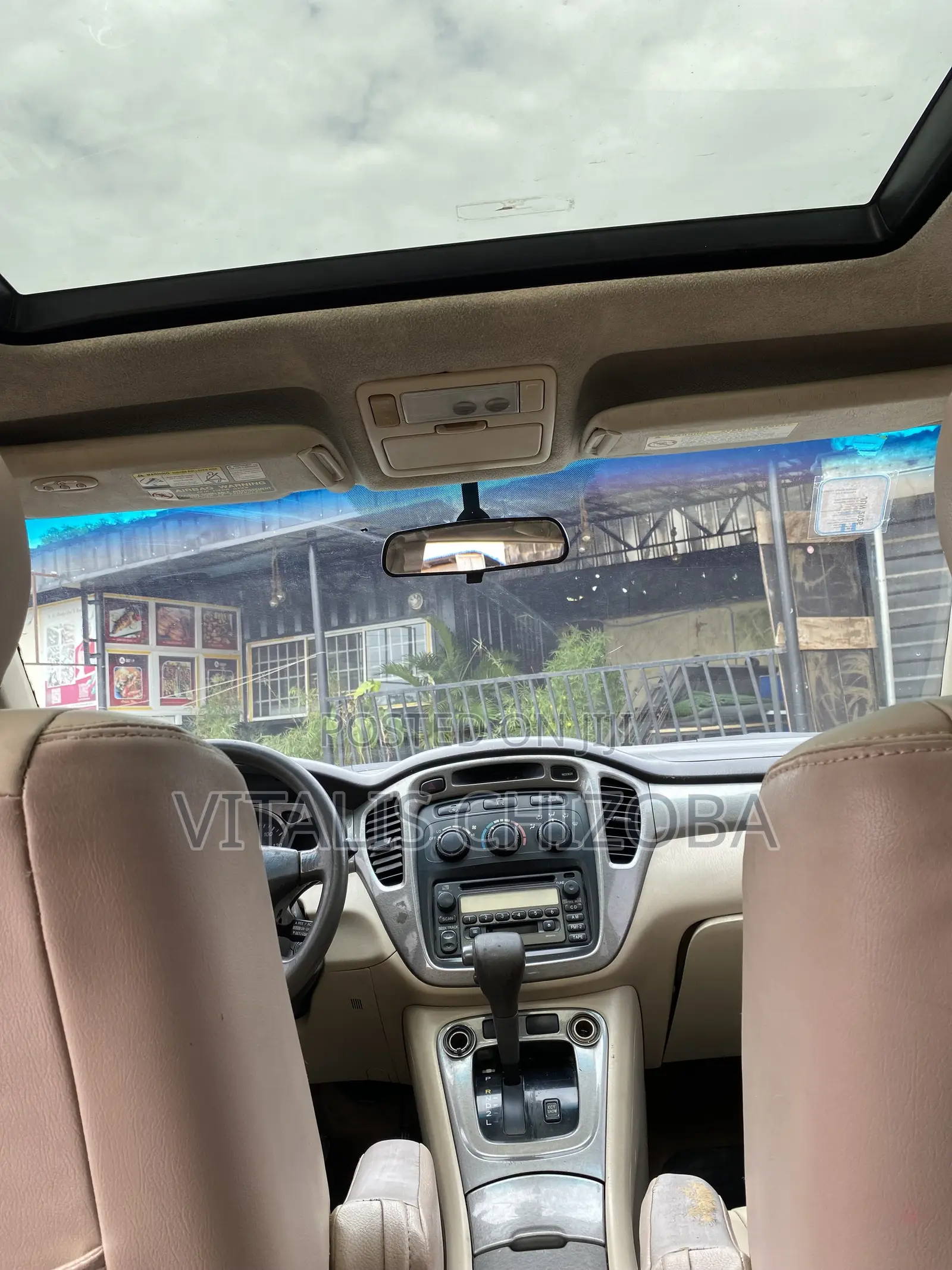 Toyota Highlander 2004 Gold