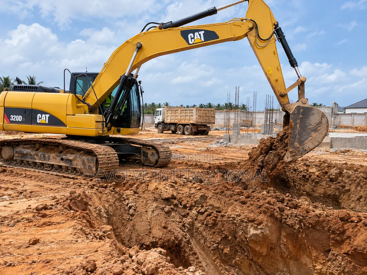 Hire Excavator for Your Construction Project