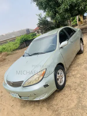 Toyota Camry 2004 Green