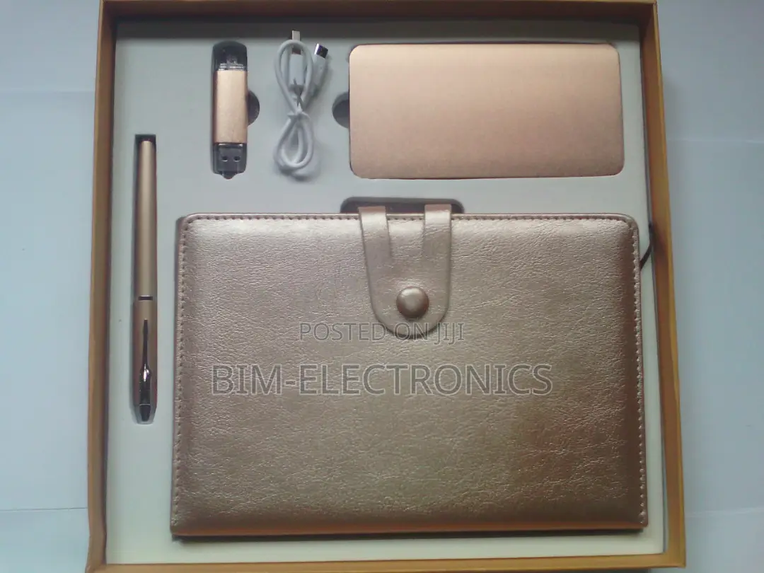 Souvenir 4 in 1 With Pen, Note Pad, Power Bank, Dual Flash